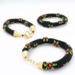 Hapishane İşi Kum Boncuk Çiçekli Siyah Bileklik (Model Seçenekli)