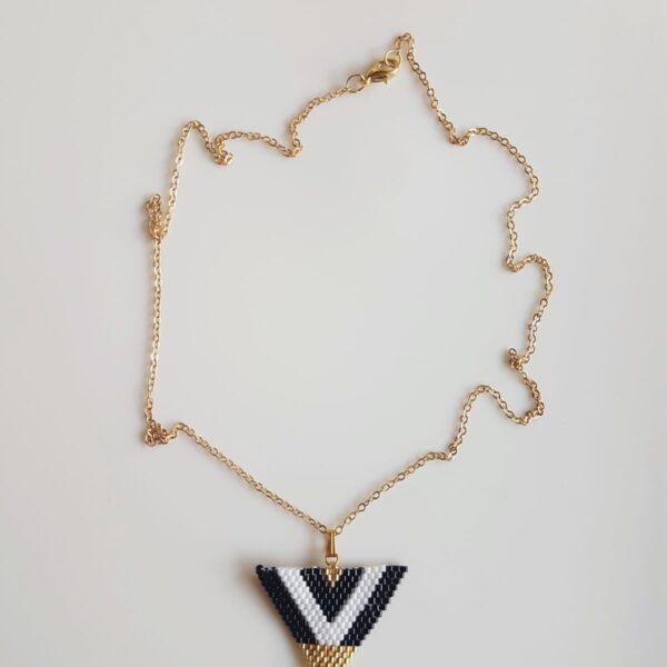 Piramit Miyuki Kolye