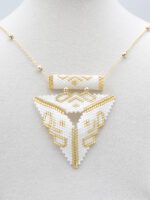 Üçgen Muska Miyuki Kolye