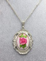 Pembe Güllü Kadife Kolye - Görsel 3