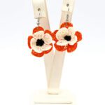 Turuncu Menekşe Tığ İşi Küpe