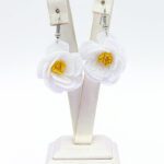 Beyaz Menekşe Tığ İşi Küpe